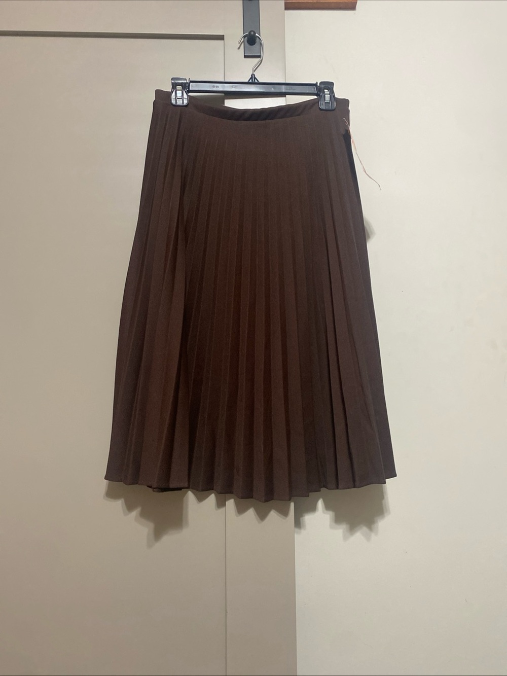 Vintage 80’s Pleated Midi Skirt in Deep Brown